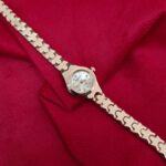 Lvpai Relógio Feminino Mini Dourado Rosé: luxo, estilo e resistência à água em um design elegante e compacto - Imagem 3