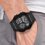 Relógio Masculino Digital Militar Preto Ultra Light: leve, resistente e ideal para esportes e uso diário. - Imagem 4