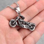 Colar Masculino Chopper Fantasma em Aço Inox: estilo biker, resistência e atitude para motociclistas. - Imagem 6
