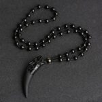 Colar Dente de Predador em Obsidiana Negra: proteção espiritual, força e equilíbrio, 70cm, unissex, com bolsa de veludo - Imagem 5