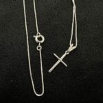 Colar masculino com cruz em aço inox, estilo durável e elegante para comprar com segurança sem perder personalidade - Imagem 4