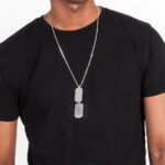 Corrente Masculina de Aço Inox com Pingente Militar: estilo resistente e visual marcante para compor seu look. - Imagem 4
