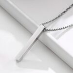 Colar Masculino em Aço Inox Antialérgico, não escurece, pode molhar e combina com estilo moderno. - Imagem 4