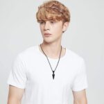 Colar Masculino Tribal Ponta de Flecha em Aço Inoxidável: estilo viking durável, hipoalergênico e ideal para uso diário. - Imagem 6