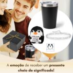 Kit Presente Masculino com copo térmico inox, bracelete e pinguim artesanal: presente premium e romântico pronto para surpreender. - Imagem 9