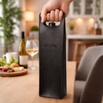 Porta Vinho em Couro Preto: embalagem elegante com alça, ideal para presente e transporte seguro de garrafas 750ml. - Imagem 2