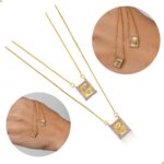 Colar escapulário feminino Espírito Santo com zircônias, banhado a ouro 18k, antialérgico e elegante para compor seu visual. - Imagem 3