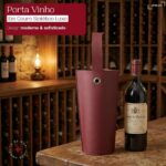 Porta Vinho Luxo Bordô em Couro Sintético Premium: presente elegante, seguro e sofisticado para garrafas padrão. - Imagem 2