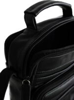 Bolsa transversal em couro legítimo, média, unissex e anti furto: estilo, segurança e praticidade para o dia a dia. - Imagem 8