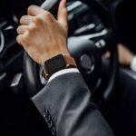 Pulseira de couro EDIMENS para Apple Watch: estilo, conforto e compatibilidade com séries 1 a 8 e SE2, de 49 mm a 42 mm. - Imagem 6