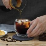 Conjunto com 6 Xícaras de Vidro 80ml Parede Dupla em Borossilicato: resistente, térmico e elegante para café, chá e presente sofisticado. - Imagem 4