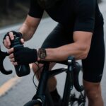 Pulseira esportiva elástica ajustável para Apple Watch Ultra e Series 11, 10 e SE, conforto e segurança no uso diário - Imagem 6