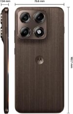 Motorola Edge 70 Pro 5G 256GB com 24GB de RAM, câmera quádrupla 50MP, bateria 6500mAh e tela AMOLED 144Hz para máxima performance. - Imagem 3