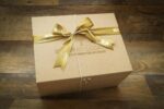 Cesta Presente Gourmet com Vinho e Chocolate, presente sofisticado para surpreender com sabor e elegância - Imagem 4