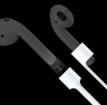 Cordão Strap Anti Queda para AirPods e AirPods Pro: silicone macio, conforto e segurança para seus fones não caírem durante treinos e movimentos. - Imagem 2