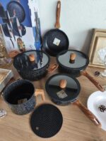 Jogo de Panelas Greek Stone 6 Peças: revestimento cerâmico antiaderente, fácil de limpar e ideal para cozinhar com praticidade e estilo. - Imagem 4