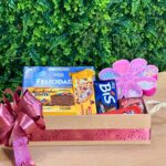 Cesta De Chocolate Stitch com Miçangas: presente infantil completo com doces, brinquedos e carinho, pronto para surpreender - Imagem 4