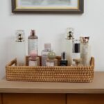 Bandeja de vime com alças, leve e resistente, ideal para servir, organizar e decorar mesa com estilo natural - Imagem 8
