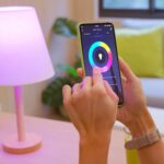 Lâmpada Inteligente Elgin 10W RGB Wi-Fi com Alexa e Google Home: cores, automação e controle por voz para sua casa. - Imagem 8