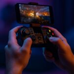 Controle Gamer Varenzia Bluetooth com suporte para celular, turbo e bateria recarregável para jogar com mais desempenho. - Imagem 6