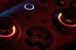 8BitDo Ultimate 2 Wireless para Windows e Android: precisão TMR, gatilhos Hall/Tátil e RGB Fire Ring - Imagem 8