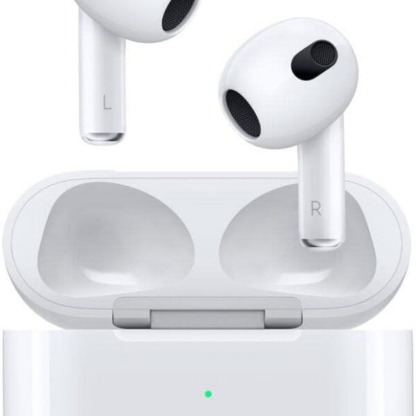 AirPods (3.ª geração) com áudio espacial, design ergonómico e resistência à água para uma experiência imersiva.