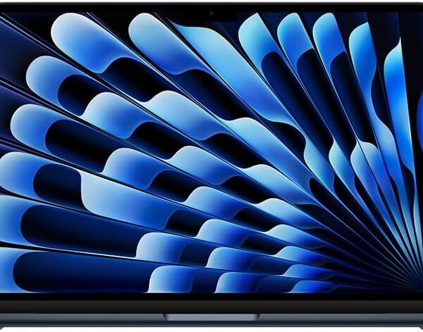Apple 2024 MacBook Air 13 com chip M3, desempenho ágil, 8GB de memória e 256GB para produtividade e mobilidade.