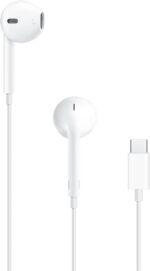Apple EarPods (USB-C) com som de alta qualidade, controle integrado e maior proteção contra suor e água.