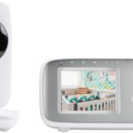 Babá Eletrônica Sem Fio Maxi Baby com visão noturna, zoom 2x e conexão segura para monitorar seu bebê com tranquilidade.