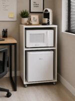 Bancada Bar para Embutir Frigobar e Micro-ondas com rodízios: mais praticidade e estilo para seu espaço.