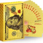 Baralho Dourado Luxo 54 Cartas: resistente à água, premium e ideal para poker, truco e presente sofisticado.