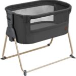 Berço Co-Bed Maxi-Cosi Tori: compacto, leve e com ajuste anti refluxo para mais conforto no quarto do bebê.