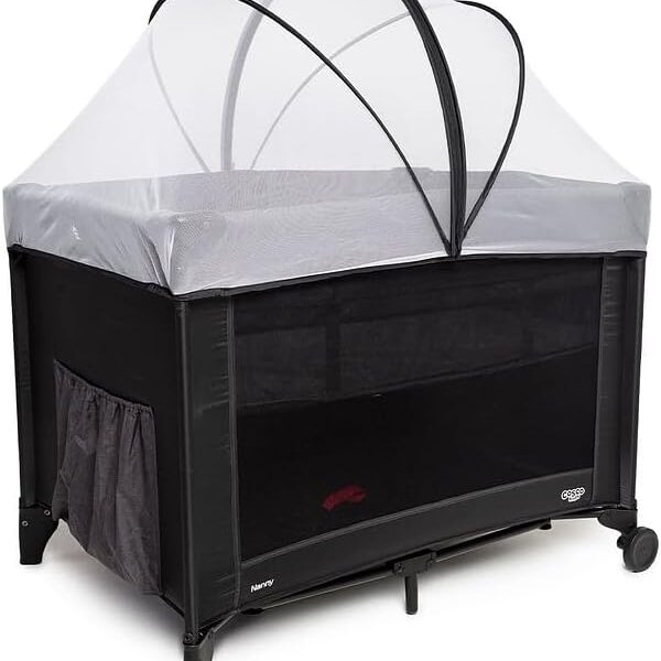 Berço Cosco Kids Nanny 0 a 18kg: berço e cercado com mosquiteiro, segurança e conforto para acompanhar o crescimento do bebê.