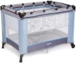 Berço Fit Voyage Azul Geo: conforto, segurança e praticidade do nascimento até 15kg, com mosquiteiro e bolsa para transporte.