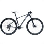 Bicicleta Aro 29 Sense React Sport 2025 com freio hidráulico e 2x8 velocidades para mais desempenho e controle nas trilhas.