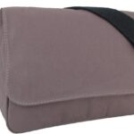 Bolsa Carteiro Transversal em Lona: prática, unissex e ideal para levar seus itens com conforto no dia a dia.