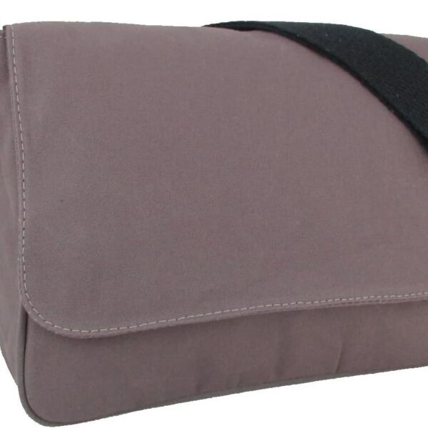 Bolsa Carteiro Transversal em Lona: prática, unissex e ideal para levar seus itens com conforto no dia a dia.