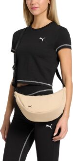Bolsa Transversal PUMA Neighborhood feminina: compacta, prática e estilosa para levar seus essenciais com segurança no dia a dia. - Imagem 2