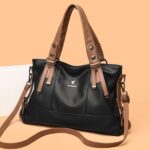 Bolsa de Couro de Ombro Feminina com grande capacidade, ideal para levar tudo com estilo e praticidade. - Imagem 2