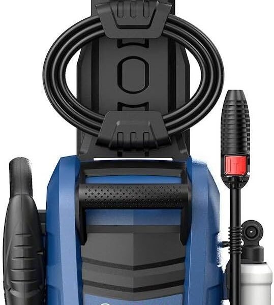 Bosch Lavadora de Alta Pressão GHP 200: 2000 PSI e 1700W para limpeza profunda com economia e praticidade.