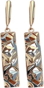 Brinco Elegância Rosê: design moderno, leve e antialérgico com prata 925 e ouro rosê 585.
