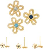Brinco Trio Flores 3 Pares Banhado Ouro 18k: elegância e versatilidade para compor looks com charme e sofisticação