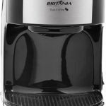 Cafeteira Britânia Coffe Duo compacta, prática e segura, com base antiderrapante e reservatório de 250mL para seu café diário.