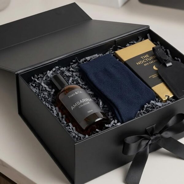 Caixa Elegante Luxo para Presentes com ímã: embalagem sofisticada, dobrável e resistente para valorizar qualquer presente.