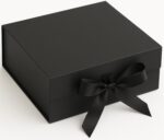 Caixa de Presente Premium Rígida com Trava Magnética e Laço de Cetim: elegância, resistência e praticidade para presentear com sofisticação.