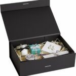 Caixa de Presente Premium Rígida com fecho magnético e fita, luxo reutilizável para presentes e eventos, preta, 24x17x10cm.