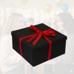Caixa de Presente Preta Premium 28x28x15cm: elegante, dobrável, reutilizável e ideal para presentes médios com fita vermelha. - Imagem 2