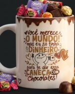 Caneca Personalizada Páscoa Você Merece o Mundo 340ml em porcelana premium: presente carinhoso e criativo para surpreender nesta Páscoa. - Imagem 2