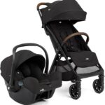 Carrinho de Bebê Joie Pact Pro com Bebê Conforto: leve, compacto e portátil, ideal para passeios e viagens.