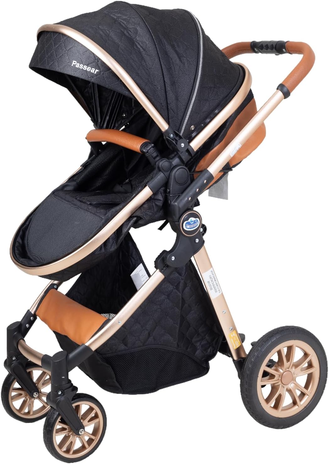 Carrinho de bebê Ares Plus 3 em 1: conforto, segurança Carrinho de bebê Ares Plus 3 em 1: conforto, segurança e praticidade desde o nascimento.
